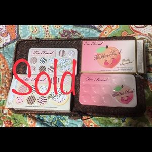 Too Faced Tickled Peach scented eyeshadow palette
